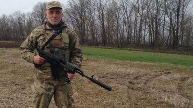 Известный журналист и волонтер объявил войну Порошенко