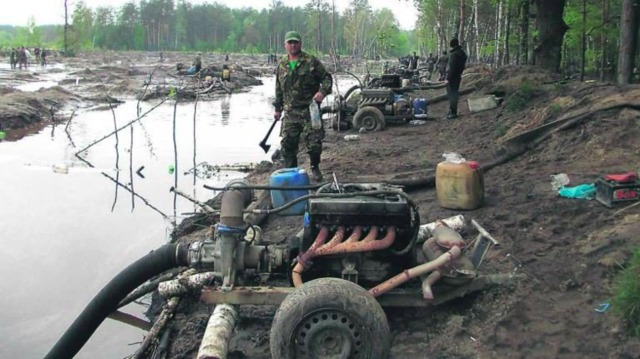 На Волыни обостряется война за добычу самоцветов