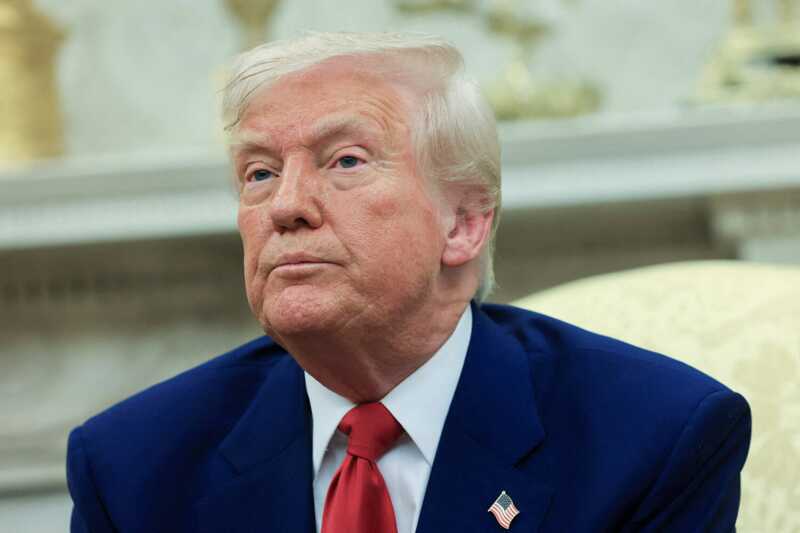 Трамп дал согласие на встречу с исполняющим обязанности президента Сирии