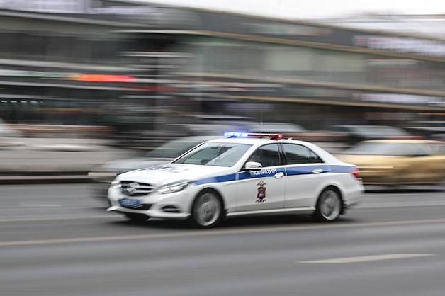 В Москве открыли стрельбу из свадебного кортежа. Стрелявшие задержаны