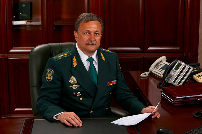 "Серый кардинал" ФТС Руслан Давыдов уходит в неизвестность под угрозой уголовного дела