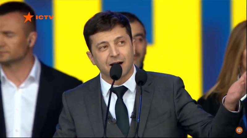 Дебаты Зеленского и Порошенко: самые яркие цитаты кандидатов qxxihhiqediqxeglv